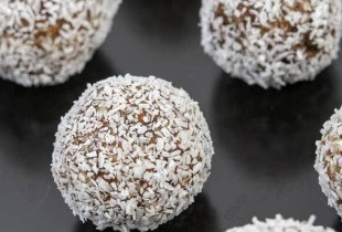 Les Energy Balls chocolat fruits secs : des douceurs préparées maison pour Pâques